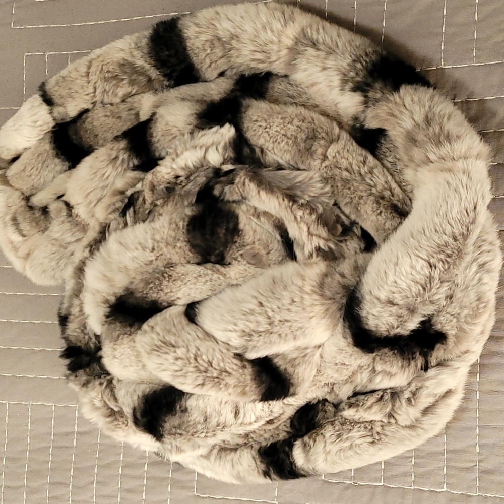 Knit Rex Rabbit Pull- Through Scarf - image 6